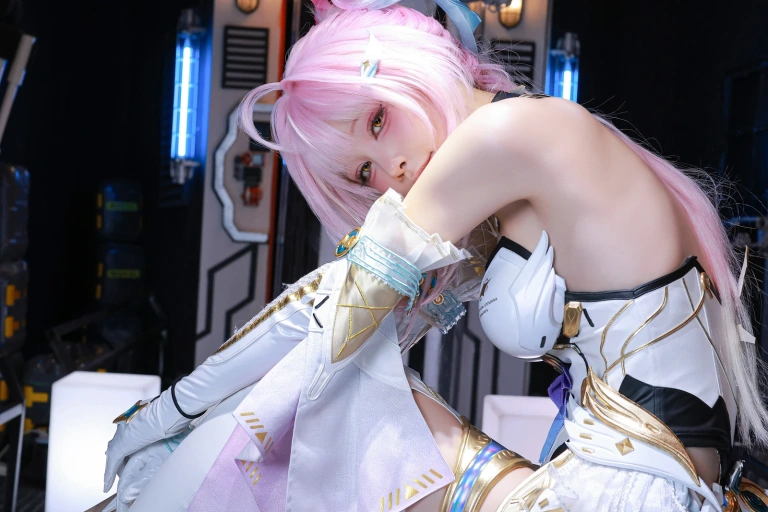 水淼Aqua《鸣潮 爱弥斯》主题写真：61张全套美图