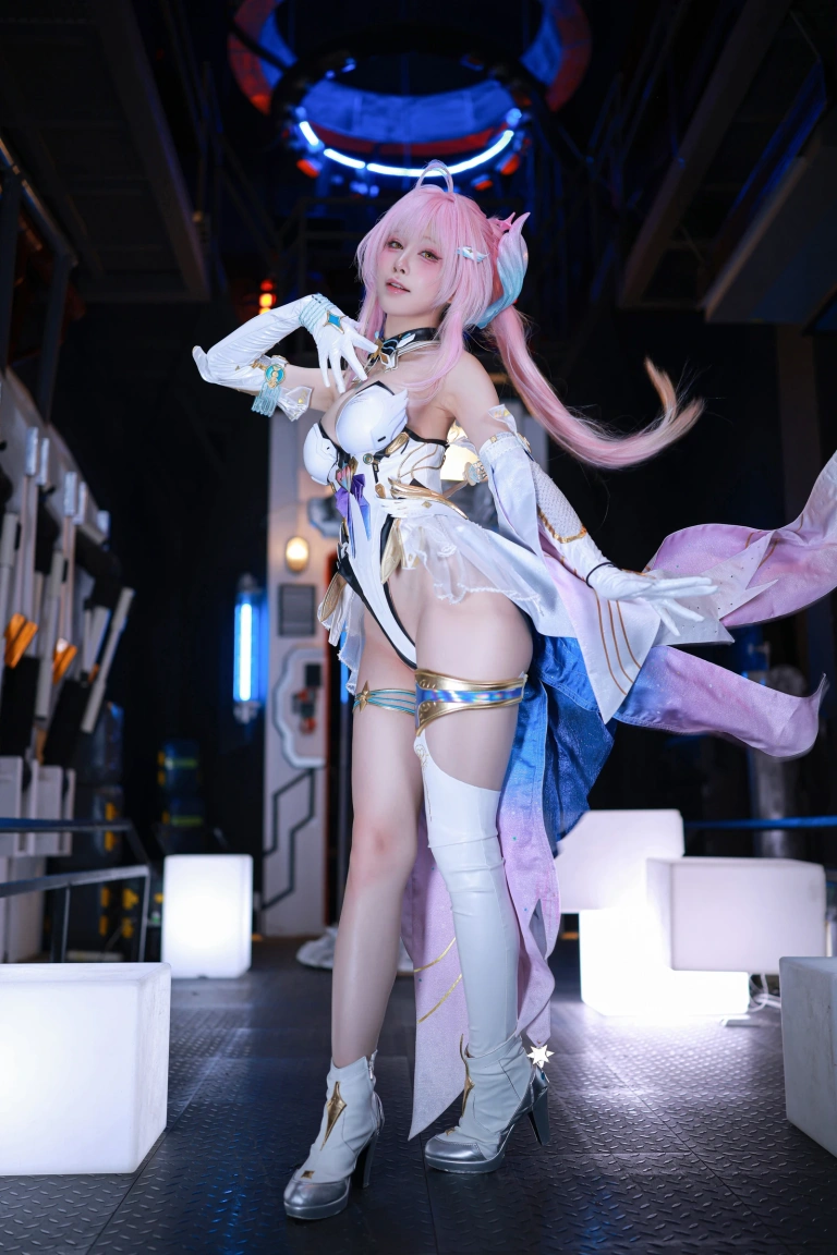 水淼Aqua《鸣潮 爱弥斯》主题写真：61张全套美图