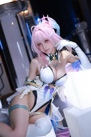 水淼Aqua《鸣潮 爱弥斯》主题写真：61张全套美图