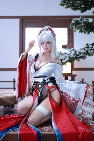 水淼Aqua《鸣潮 绯雪》主题写真：51张全套美图
