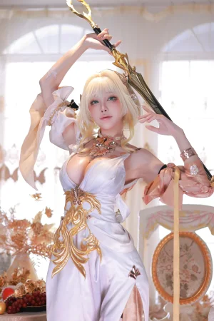 水淼Aqua《阿格莱雅》主题写真：91张全套美图