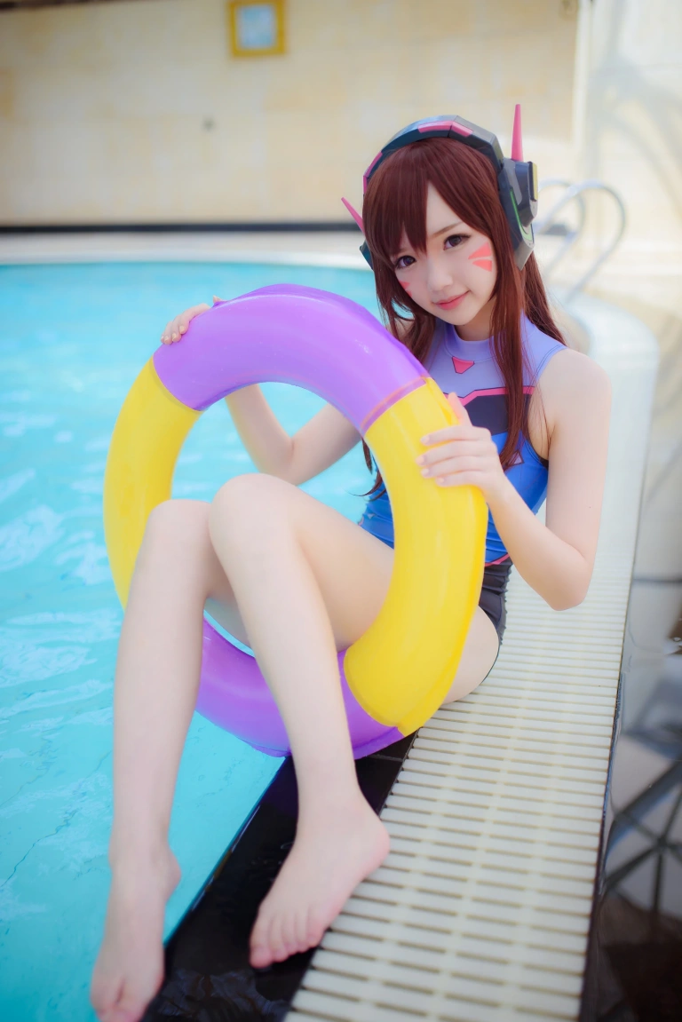 雪晴Astra《写真Vol.6 Overwatch-D.Va水着》主题写真：31张全套美图