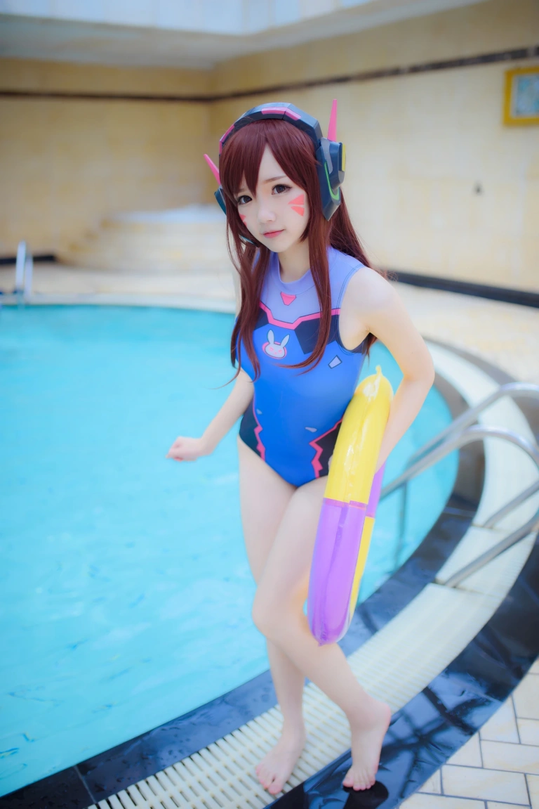 雪晴Astra《写真Vol.6 Overwatch-D.Va水着》主题写真：31张全套美图