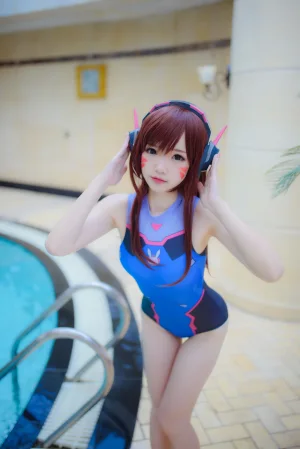 雪晴Astra《写真Vol.6 Overwatch-D.Va水着》主题写真：31张全套美图
