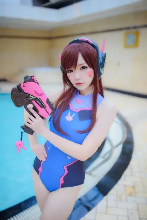 雪晴Astra《写真Vol.6 Overwatch-D.Va水着》主题写真：31张全套美图