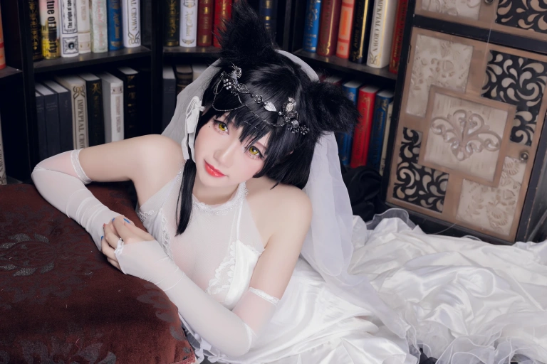 雪晴Astra《写真Vol.7 爱宕花嫁》主题写真：19张全套美图