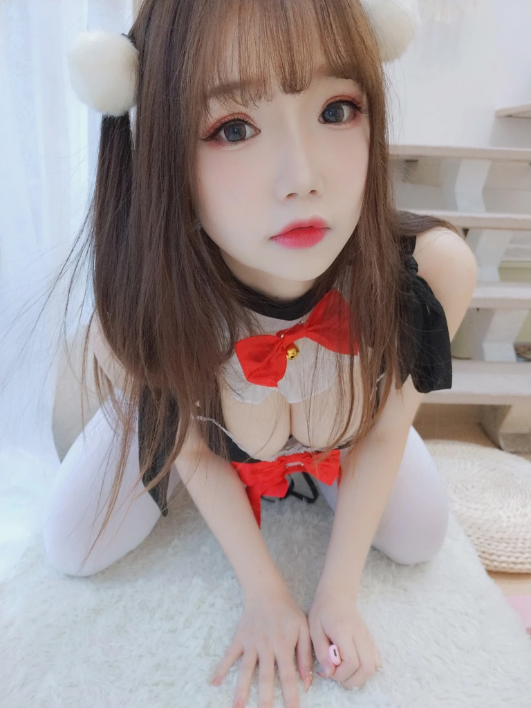 雪晴Astra《自撮りVol.13 元宵节雪宝》主题写真：61张全套美图，含3个视频