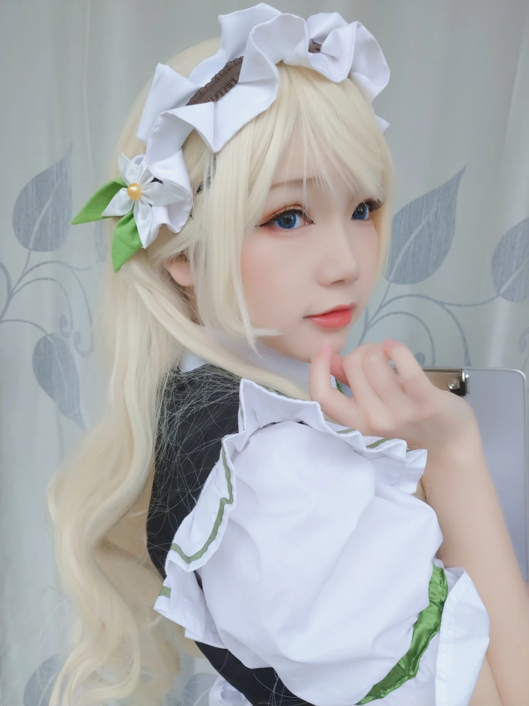 雪晴Astra《自撮りVol.15 Grainne Draser 女仆》主题写真：49张全套美图