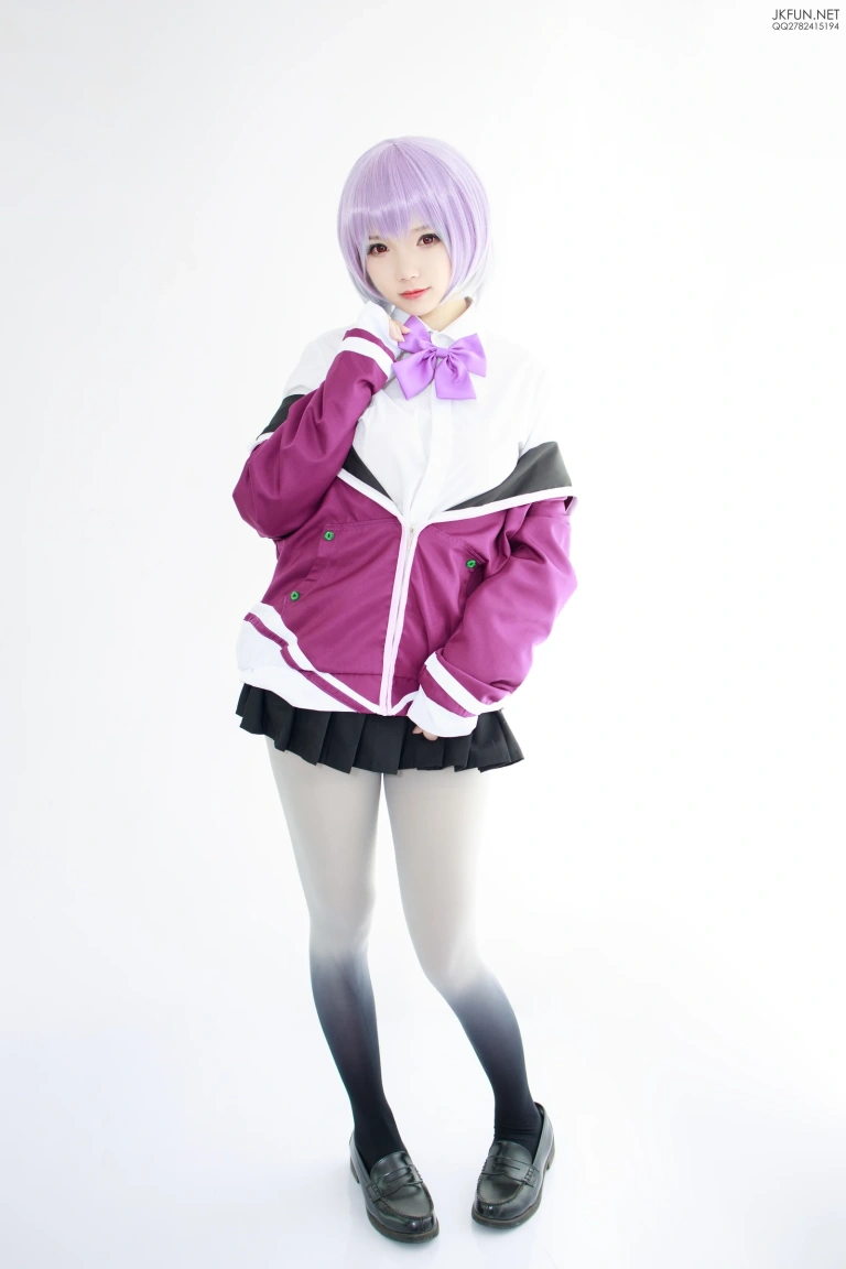 雪晴Astra《写真Vol.17（JKFUN-004）SSSS.GRIDMAN 新条茜》主题写真：124张全套美图，含1个视频
