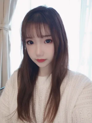 雪晴Astra《自撮りVol.18 彼女的日常》主题写真：127张全套美图，含13个视频