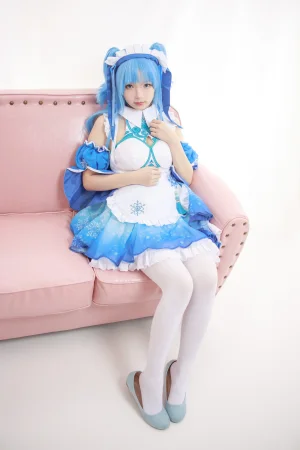 雪晴Astra《JKFUN-023》主题写真：100张全套美图，含1个视频