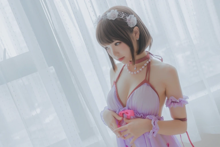 雪晴Astra《加藤惠本子》主题写真：64张全套美图