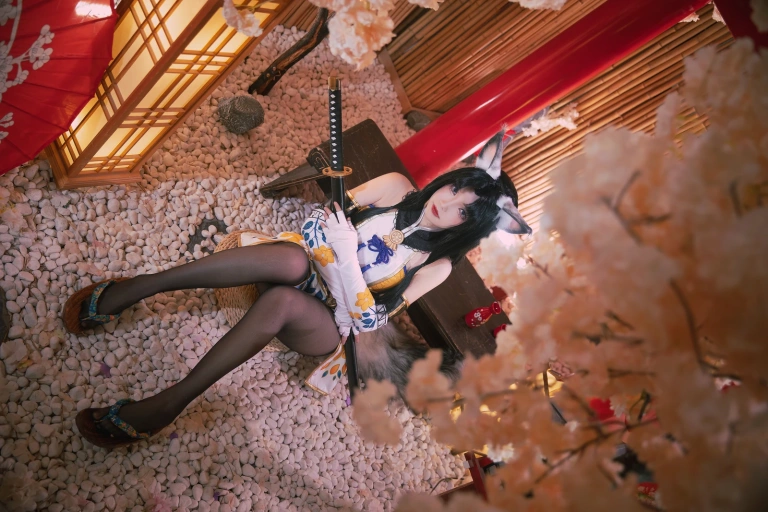 雪晴Astra《永劫无间 黑胡桃》主题写真：12张全套美图