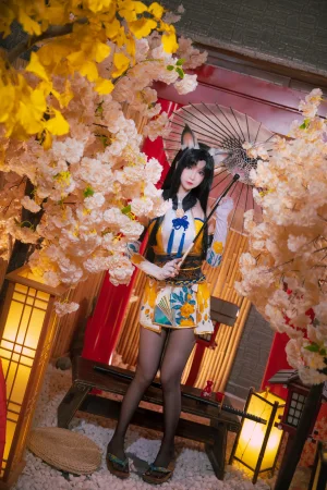 雪晴Astra《永劫无间 黑胡桃》主题写真：12张全套美图