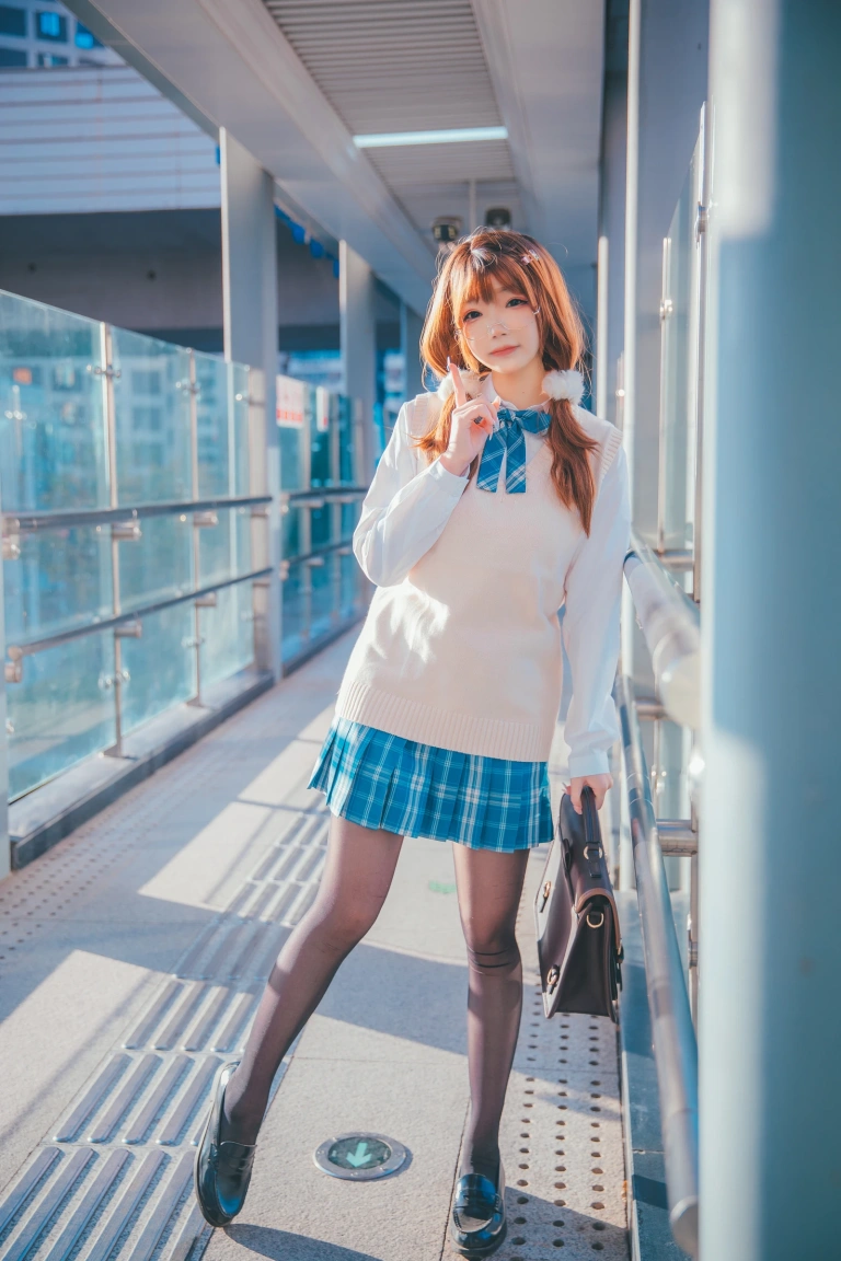 雪晴Astra《JK夕阳》主题写真：25张全套美图