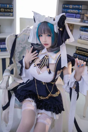 雪晴Astra《Azure Lane 柴郡》主题写真：18张全套美图