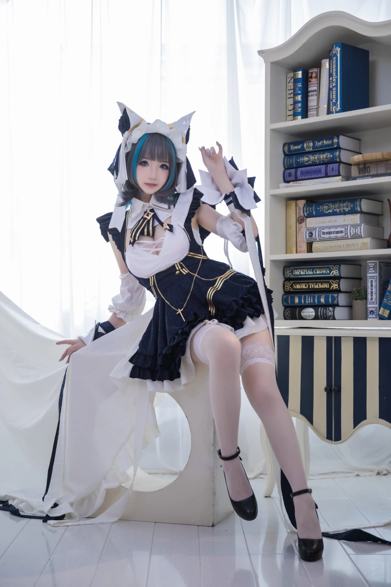 雪晴Astra《Azure Lane 柴郡》主题写真：18张全套美图