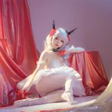 雪晴Astra《明日方舟 W芭蕾》主题写真：80张全套美图