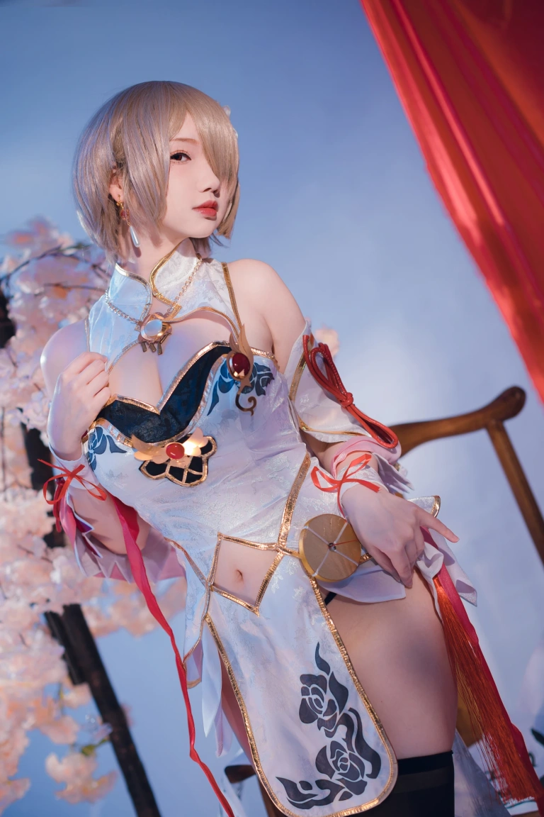 雪晴Astra《崩坏3 丽塔·浣溪沙旗袍》主题写真：56张全套美图
