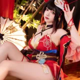 雪晴Astra《崩坏 星穹铁道 花火》主题写真：78张全套美图，含3个视频