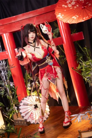 雪晴Astra《崩坏 星穹铁道 花火》主题写真：78张全套美图，含3个视频