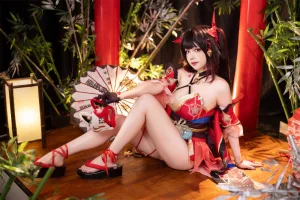 雪晴Astra《崩坏 星穹铁道 花火》主题写真：78张全套美图，含3个视频