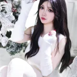 雪晴Astra《圣诞节 白雪》主题写真：123张全套美图，含2个视频