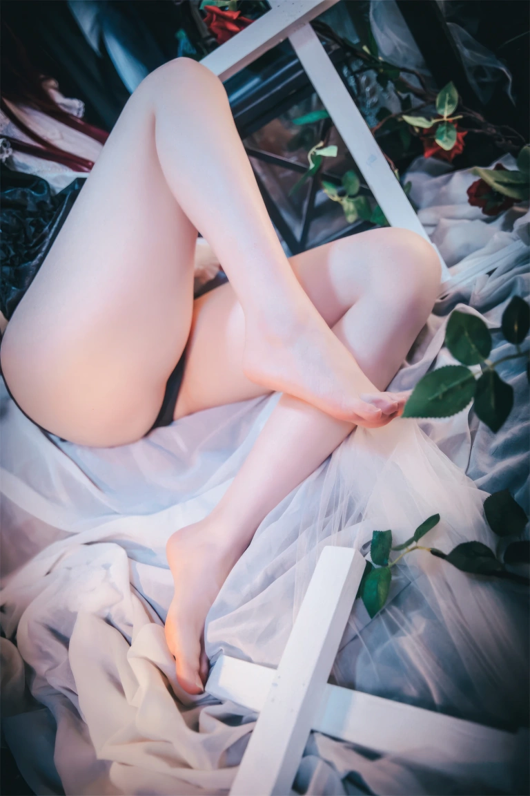 雪晴Astra《喜多川海梦 利兹 恶魔》主题写真：35张全套美图