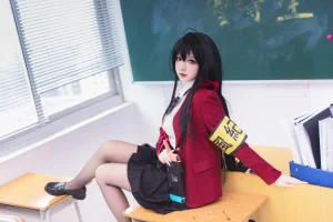 雪晴Astra《碧蓝航线 大凤 风纪委员》主题写真：80张全套美图