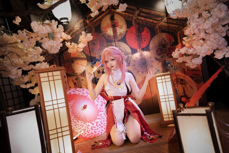 雪晴Astra《原神 八重神子》主题写真：60张全套美图，含2个视频