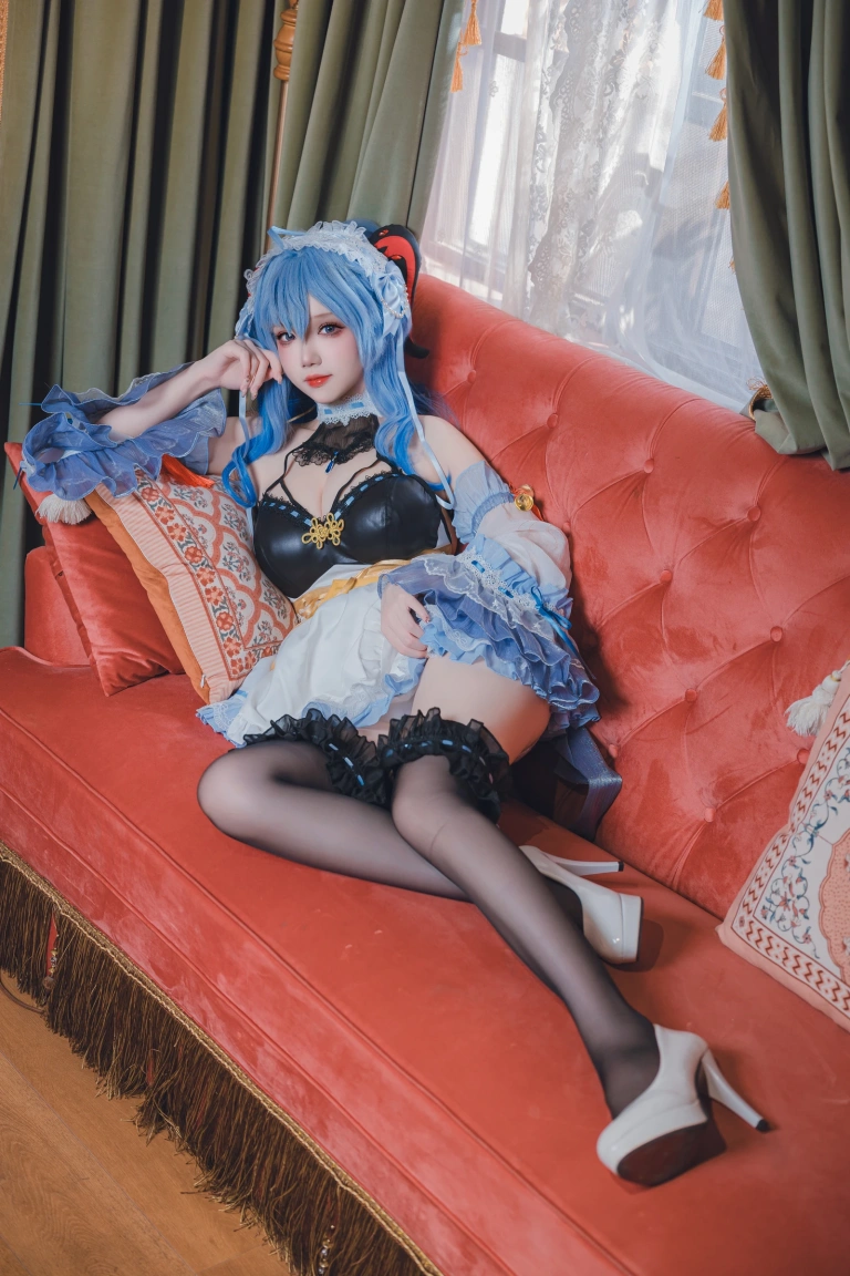 雪晴Astra《甘雨 女仆》主题写真：31张全套美图，含1个视频