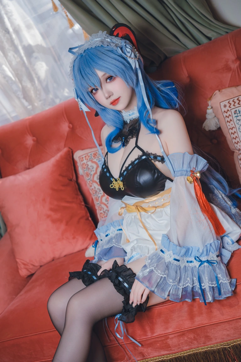 雪晴Astra《甘雨 女仆》主题写真：31张全套美图，含1个视频