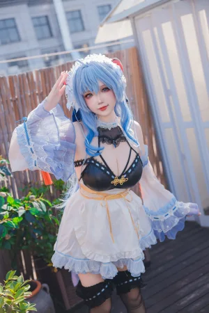 雪晴Astra《甘雨 女仆》主题写真：31张全套美图，含1个视频
