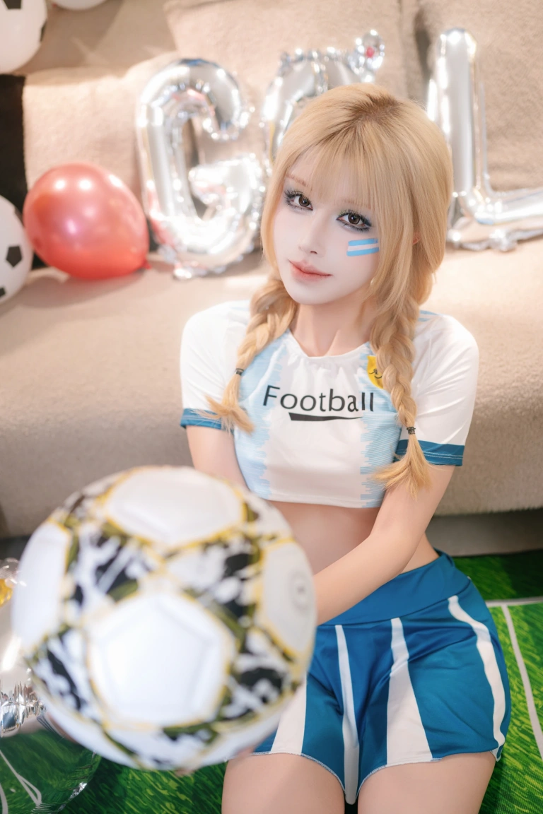 鹿八岁baby《世界杯之夜》主题写真：213张全套美图，含1个视频