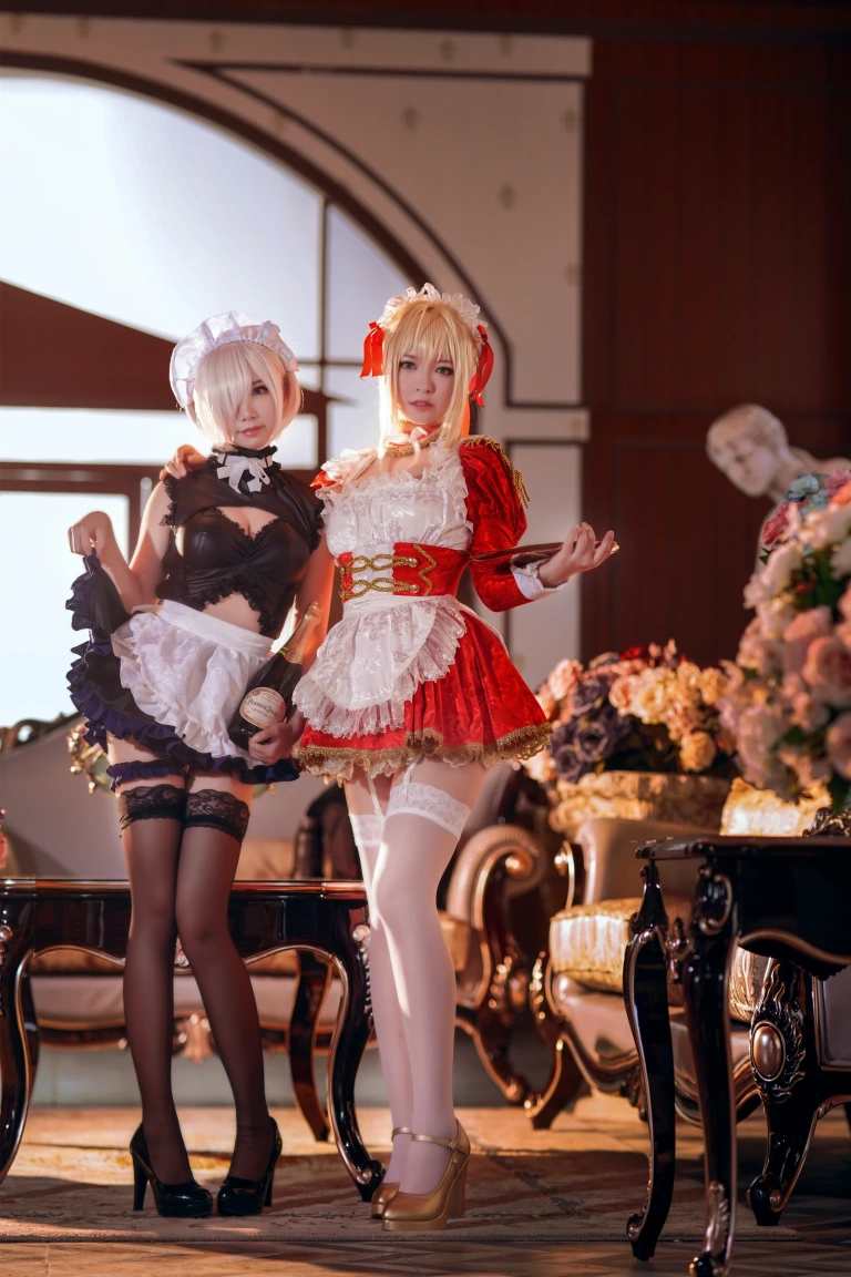 半半子 BANBANKO《Claudius x Kyrielight Maid（&面饼仙儿）》主题写真：22张全套美图
