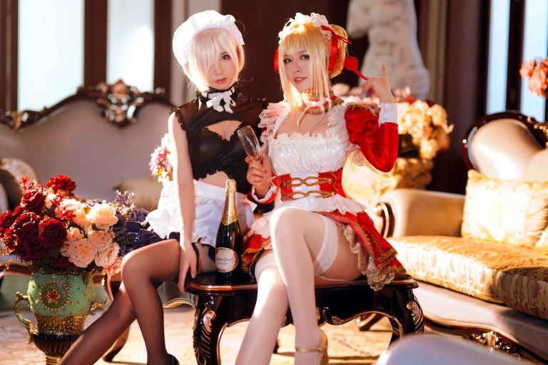 半半子 BANBANKO《Claudius x Kyrielight Maid（&面饼仙儿）》主题写真：22张全套美图