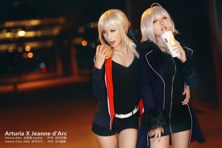 半半子 BANBANKO《Full set Upscaled（&索索sophia）》主题写真：9张全套美图