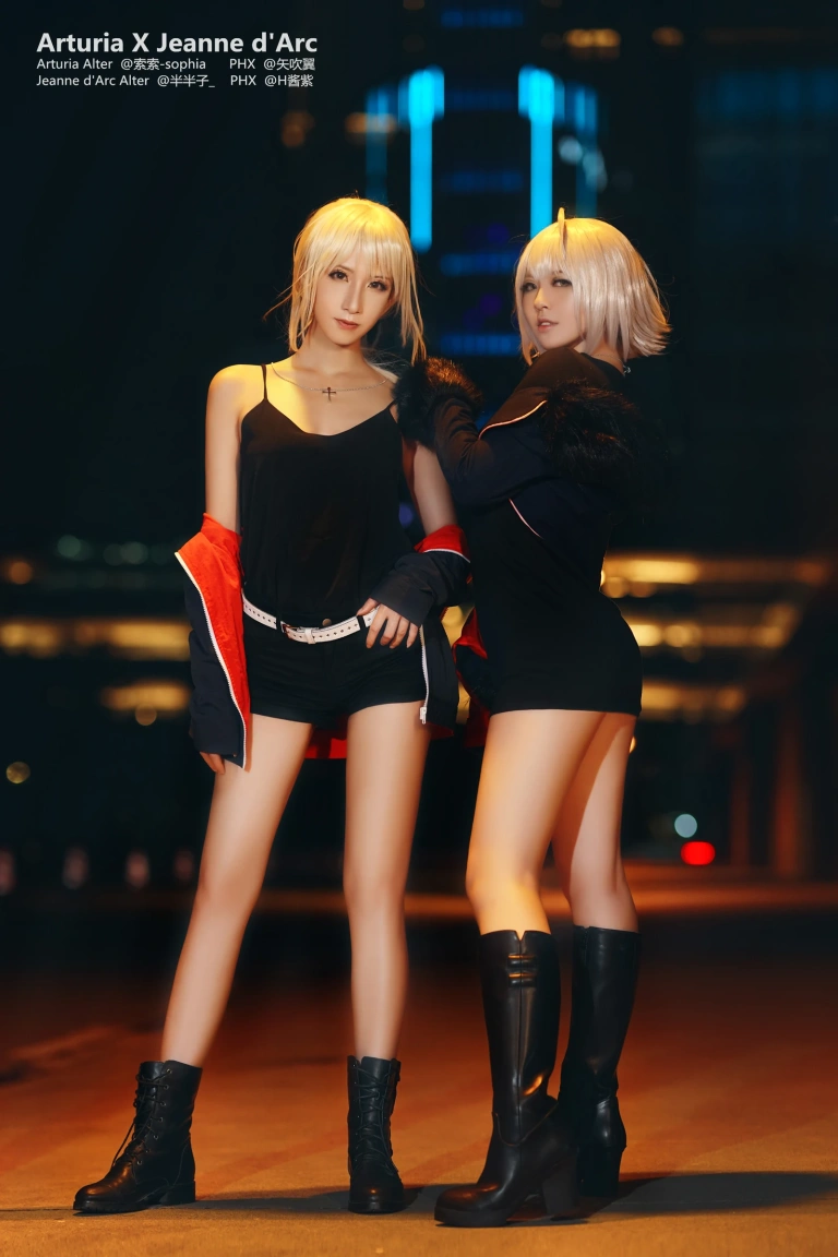 半半子 BANBANKO《Full set Upscaled（&索索sophia）》主题写真：9张全套美图