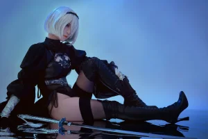 半半子 BANBANKO《Nier：2B》主题写真：50张全套美图