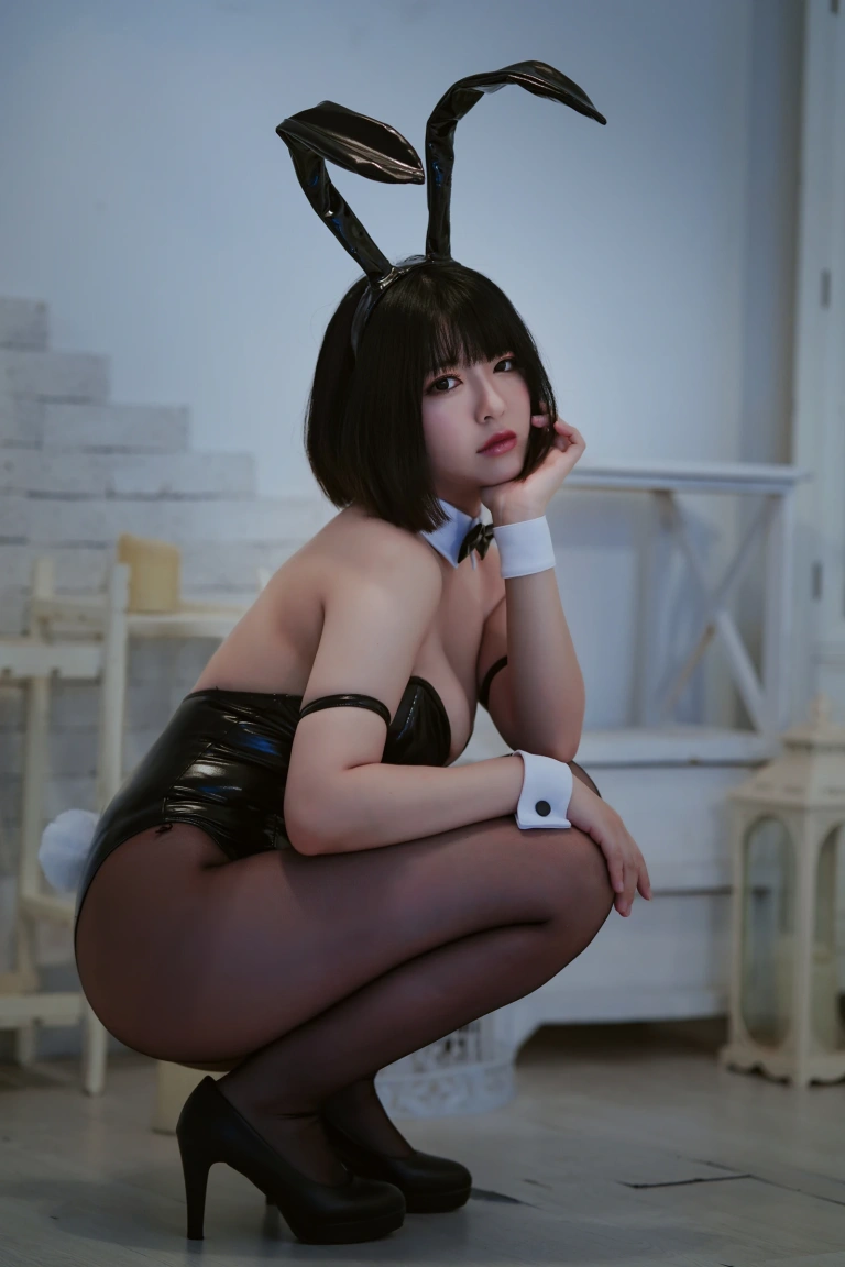 半半子 BANBANKO《バニーガール BUNNY BANBANKO》主题写真：37张全套美图