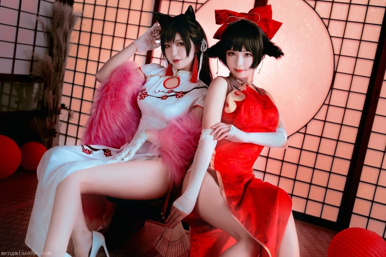 半半子 BANBANKO《愛宕x高雄,チャイナ服（&婉Yue）》主题写真：35张全套美图，含1个视频