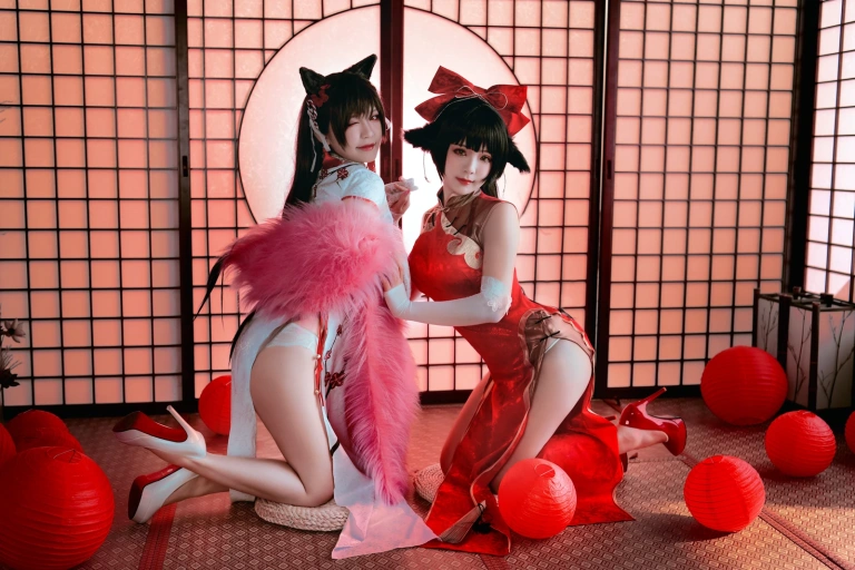 半半子 BANBANKO《愛宕x高雄,チャイナ服（&婉Yue）》主题写真：35张全套美图，含1个视频