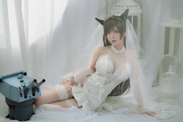 半半子 BANBANKO《愛宕花嫁.白花の誓い》主题写真：29张全套美图，含1个视频