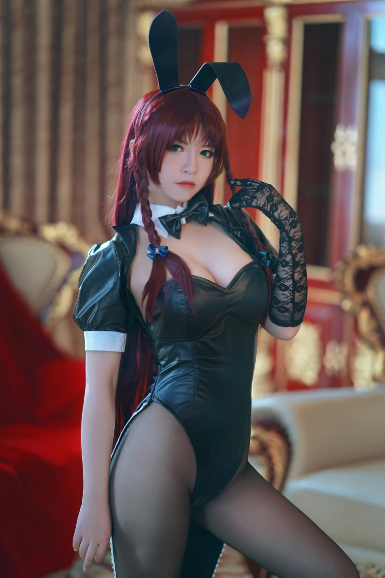 半半子 BANBANKO《东方幻想乡兔女郎（&索索sophia）》主题写真：30张全套美图