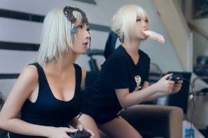 半半子 BANBANKO《黑贞2 家居ps4（&索索sophia）》主题写真：30张全套美图