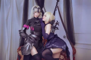 半半子 BANBANKO《黑贞3（&索索sophia）》主题写真：12张全套美图