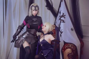 半半子 BANBANKO《黑贞3（&索索sophia）》主题写真：12张全套美图