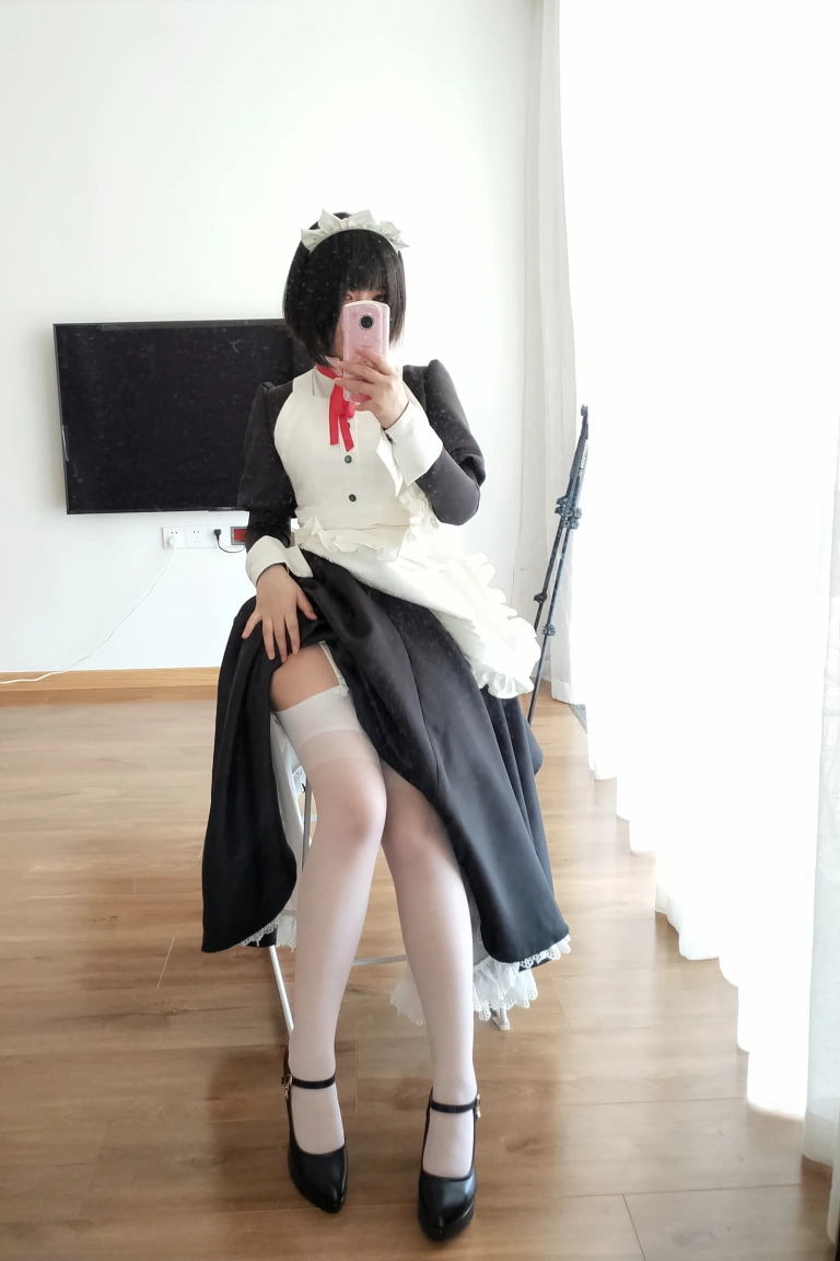 半半子 BANBANKO《嫌パン MAID BANBANKO 女仆》主题写真：60张全套美图，含2个视频