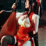 半半子 BANBANKO《大凤旗袍》主题写真：40张全套美图