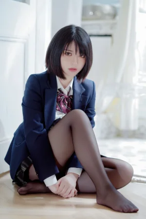 半半子 BANBANKO《彼女の制服姿が好き》主题写真：54张全套美图